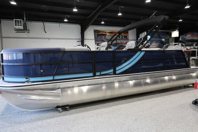 The Image of South Bay 224 UL 2.75 2026 - 1