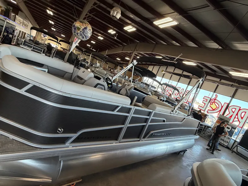 Slide: The Image of Princecraft 23 Sportfisher 2RS Rear Fish Pontoon & Mercury 4-Stroke EFI 2026 - 34