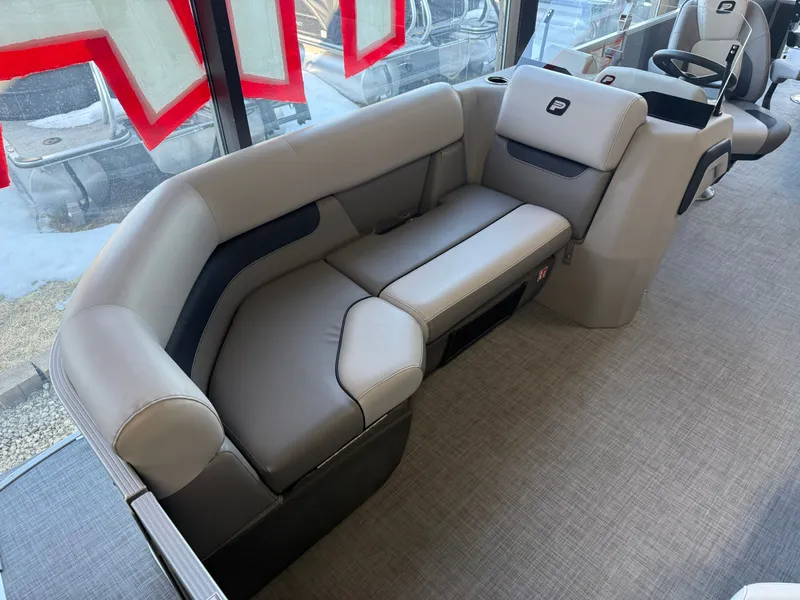 Slide: The Image of Princecraft 23 Sportfisher 2RS Rear Fish Pontoon & Mercury 4-Stroke EFI 2026 - 7