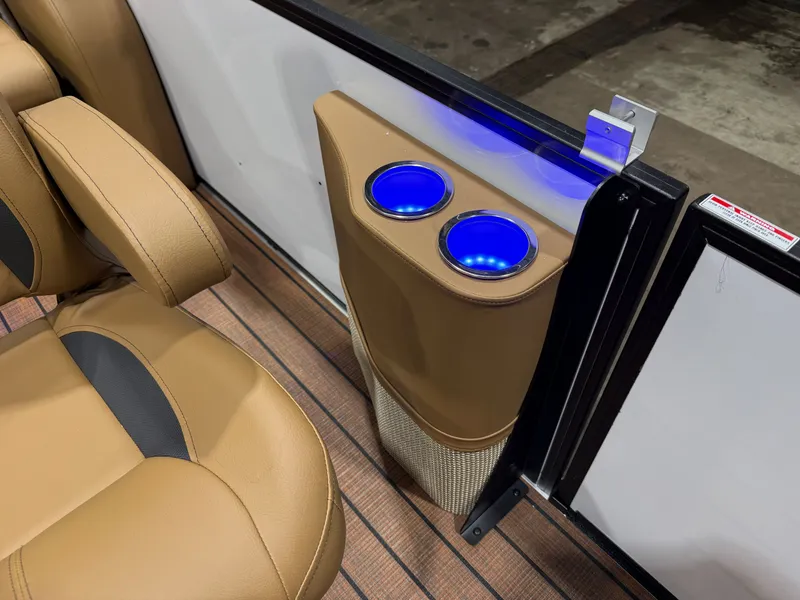 Slide: The Image of Bentley Pontoons Legacy 223 Swingback Tritoon & Honda 4-Stroke EFI 2026 - 25