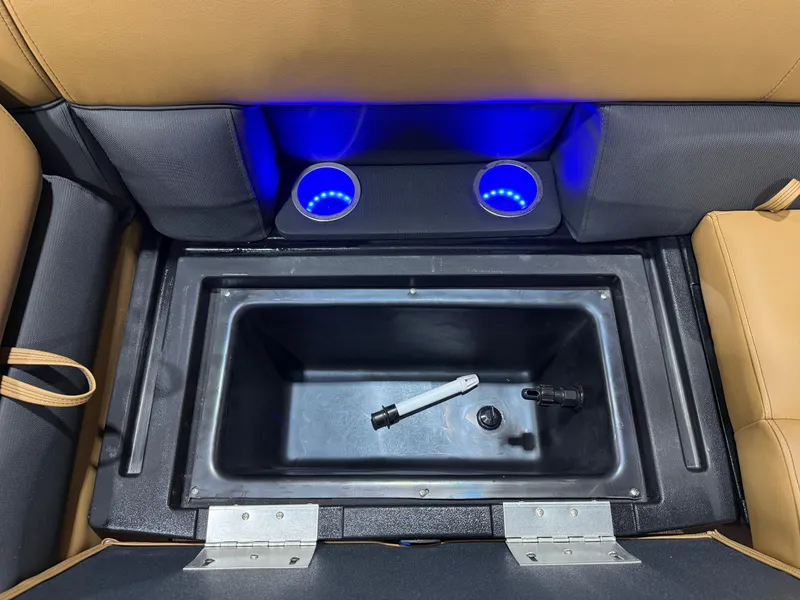 Slide: The Image of Bentley Pontoons Legacy 223 Swingback Tritoon & Honda 4-Stroke EFI 2026 - 30