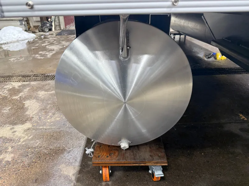 Slide: The Image of Close-up of a 2026 Tahoe Sport 2180 Quad Lounge pontoon. - 33