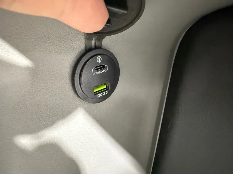 Slide: The Image of Tahoe LTZ 2185 Cruise Pontoon & Honda 4-Stroke EFI 2026 - 27