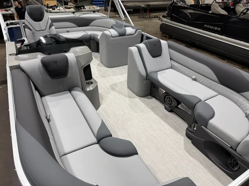Slide: The Image of Tahoe LTZ 2185 Cruise Pontoon & Honda 4-Stroke EFI 2026 - 29