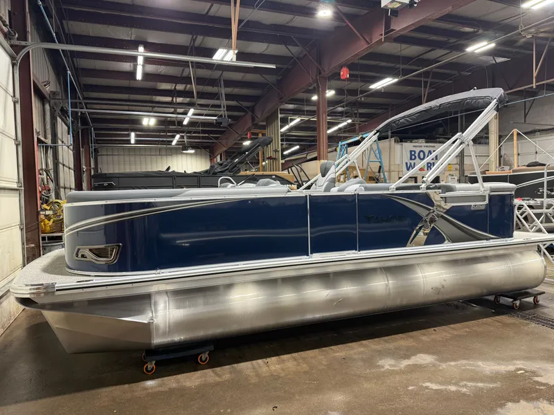 Slide: The Image of Tahoe LTZ 2185 Cruise Pontoon & Honda 4-Stroke EFI 2026 - 33