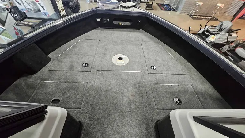 Slide: The Image of Starcraft TITAN 190 FXS 2026 - 3