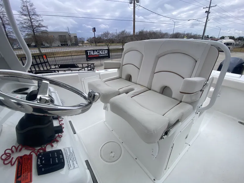 Slide: The Image of Sea Hunt 27 Game Fish forward Seating 2021 - 14