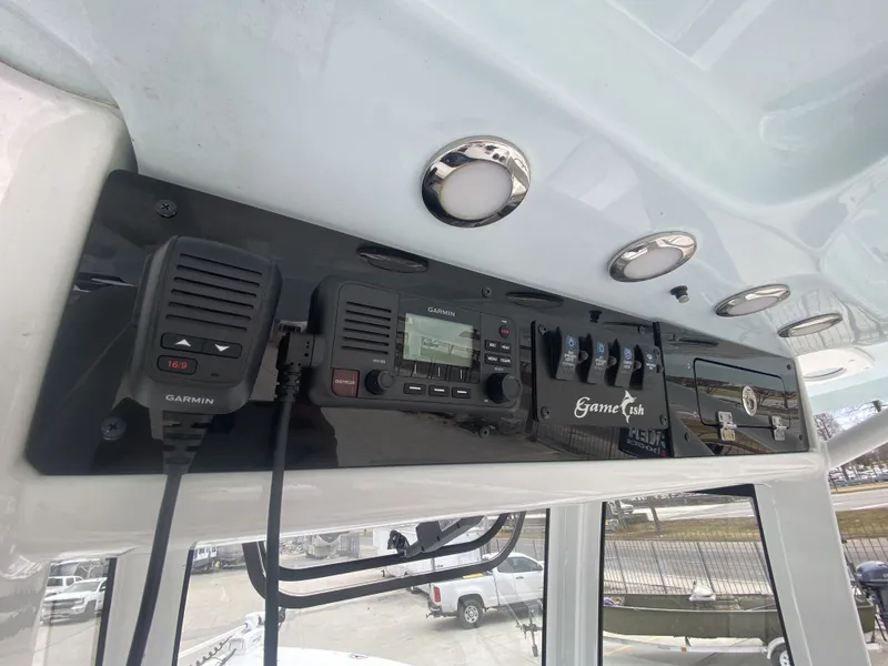 Slide: The Image of Sea Hunt 27 Game Fish forward Seating 2021 - 15