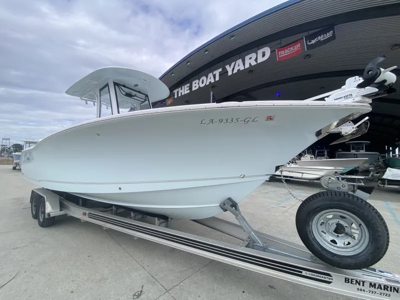 Slide: The Image of Sea Hunt 27 Game Fish forward Seating 2021 - 24