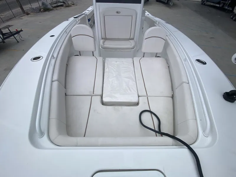 Slide: The Image of Sea Hunt 27 Game Fish forward Seating 2021 - 26