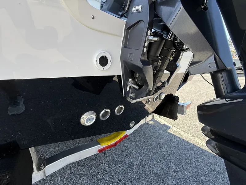 Slide: The Image of Tidewater 220 LXF 2026 - 4