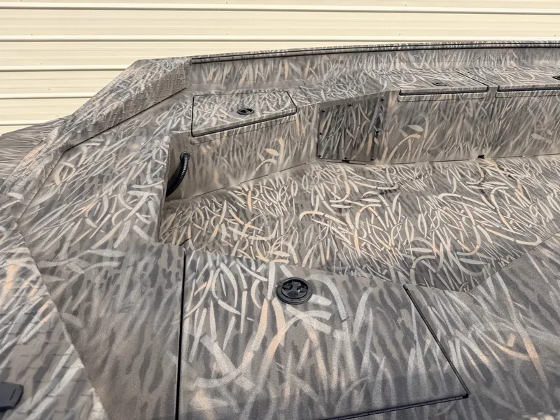 Slide: The Image of Alweld 756 INVADER 2026 - 4