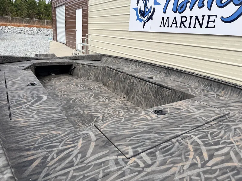 Slide: The Image of Alweld 756 INVADER 2026 - 9