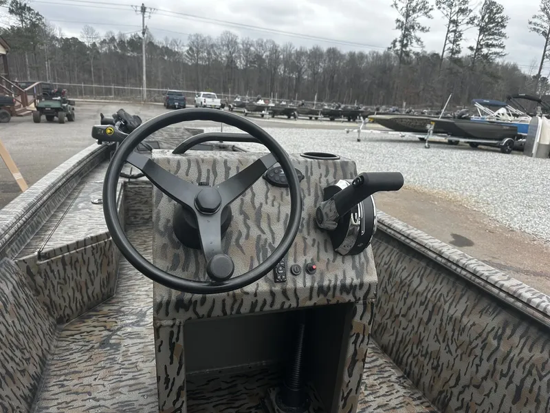 Slide: The Image of Xpress Bayou Series 180CC 2026 - 5