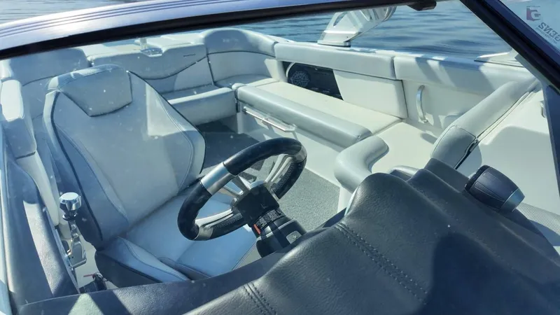 Slide: The Image of MasterCraft XT23 2017 - 21