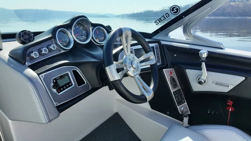 Slide: The Image of MasterCraft XT23 2017 - 24