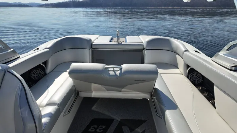 Slide: The Image of MasterCraft XT23 2017 - 53