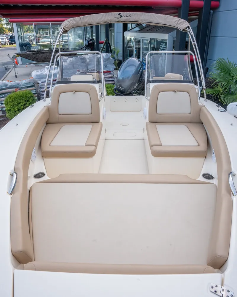 Slide: The Image of Scout 195 Sport Dorado 2022 - 9