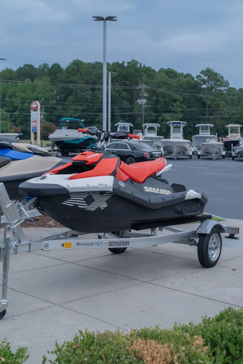 The Image of Sea-Doo SPARK 3UP TRIXX 2024 - 1