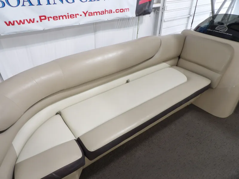 Slide: The Image of Sun Tracker 20 Party Barge 2016 - 11