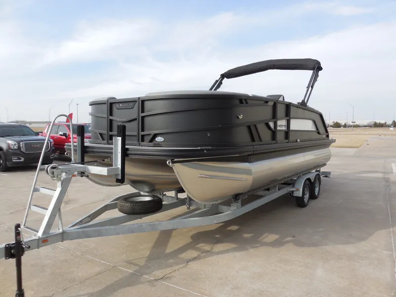 Slide: The Image of Evotti 521CS 2026 - 7