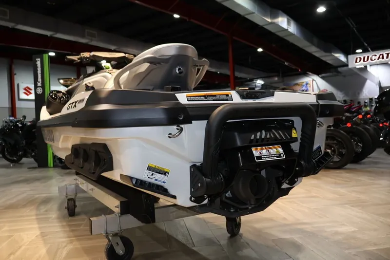 Slide: The Image of Sea-Doo GTX Limited 325 2026 - 19