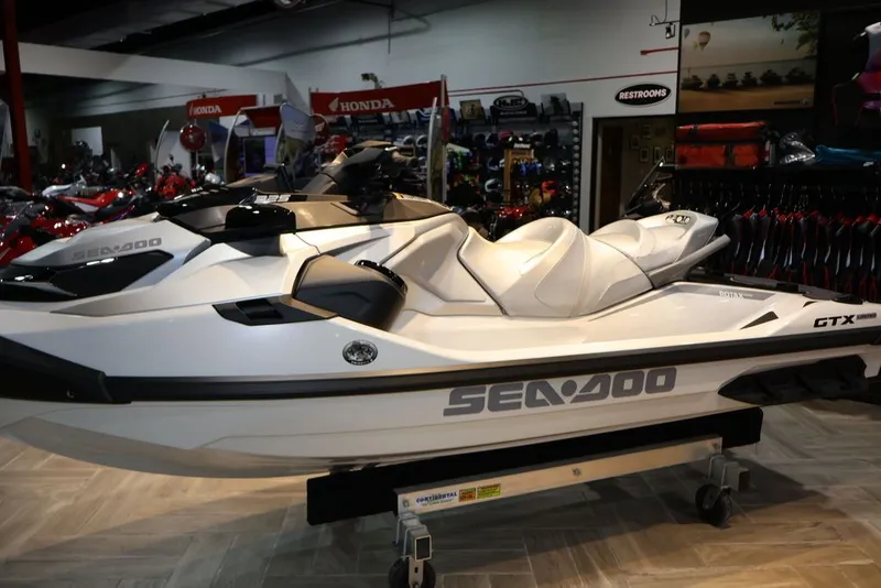 Slide: The Image of Sea-Doo GTX Limited 325 2026 - 3