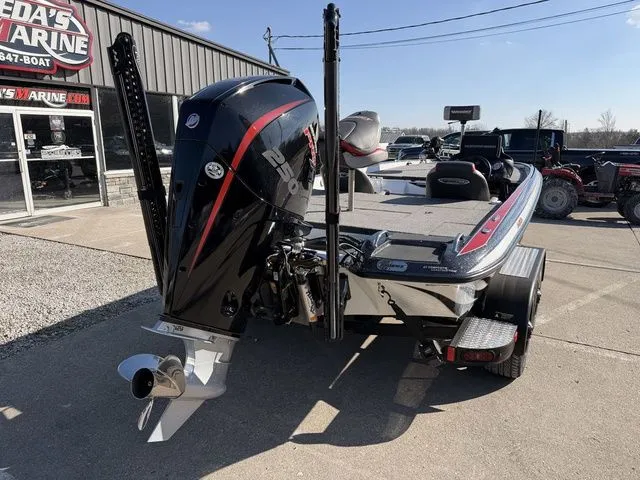 Slide: The Image of Phoenix Bass Boat 920 Elite 2021 - 2