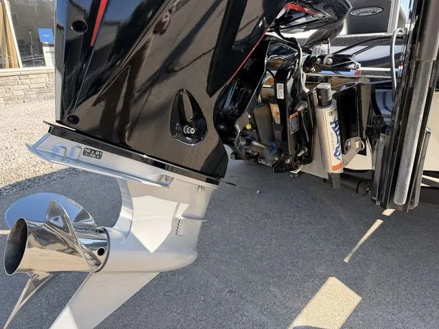 Slide: The Image of Phoenix Bass Boat 920 Elite 2021 - 3