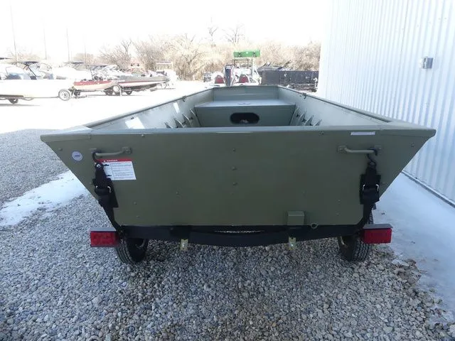 Slide: The Image of Lowe L1648M Aura Jon 2026 - 4