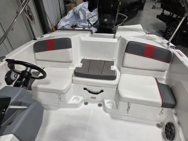 Slide: The Image of Tahoe T16 2023 - 9