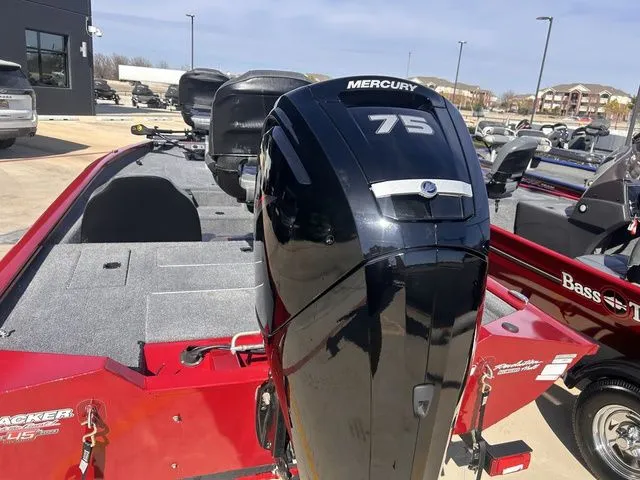 Slide: The Image of Tracker Pro Team 175 TXW 2023 - 5