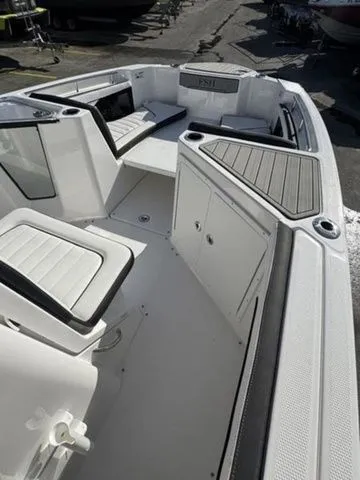 Slide: The Image of Yamaha 255 FSH Sport E 2026 - 16