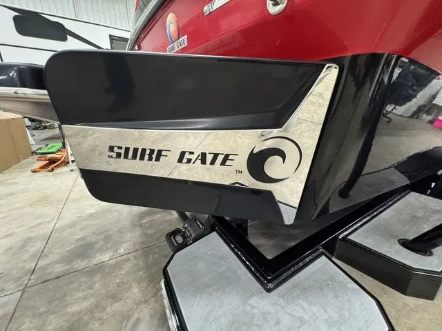 Slide: The Image of Malibu Wakesetter 21 VLX 2017 - 19