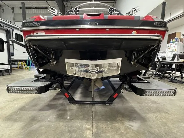 Slide: The Image of Malibu Wakesetter 21 VLX 2017 - 5