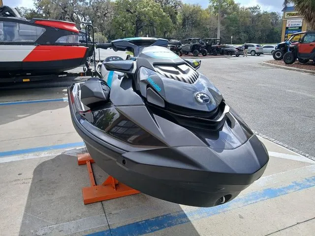 Slide: The Image of Sea-Doo GTR 230 2026 - 16
