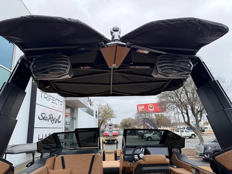 Slide: The Image of Nautique Super Air Nautique G25 Paragon 2026 - 17