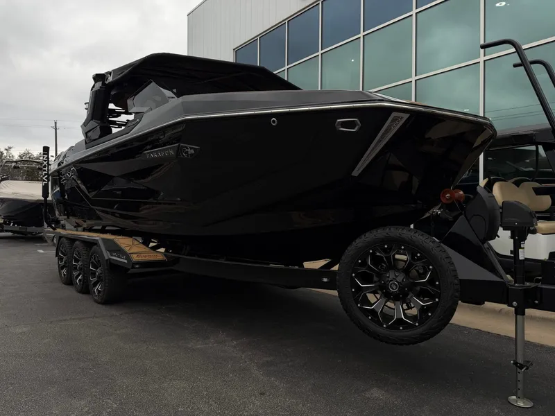 Slide: The Image of Nautique Super Air Nautique G25 Paragon 2026 - 5