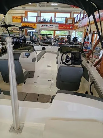 Slide: The Image of Tahoe T21 2025 - 15