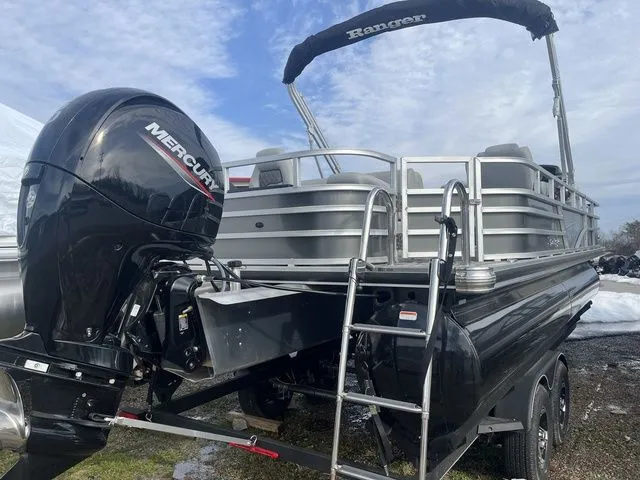 Slide: The Image of Ranger Pontoon RP220F 2024 - 7