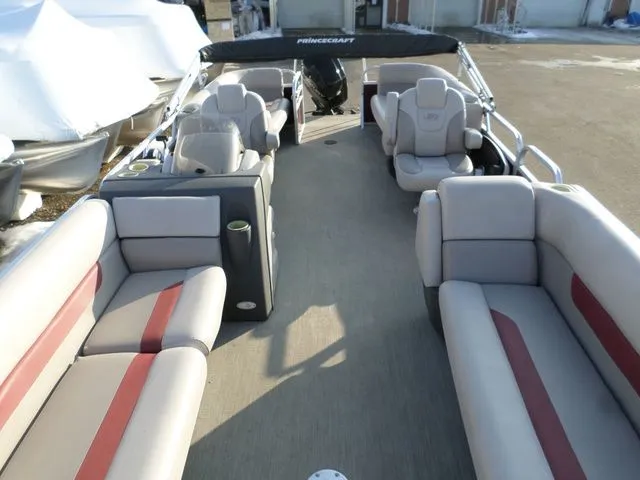 Slide: The Image of Princecraft Vectra 23 XT 2019 - 4