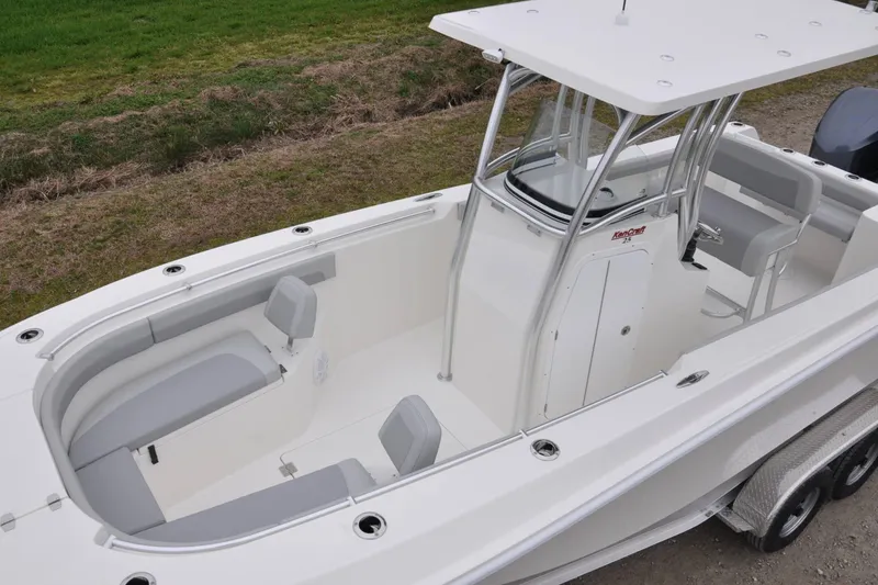 Slide: The Image of 2026 Bay Rider 25 Offshore boat with spacious seating and sleek design. - 6