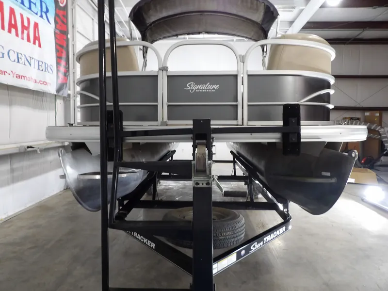 Slide: The Image of Sun Tracker 20 Party Barge 2016 - 7