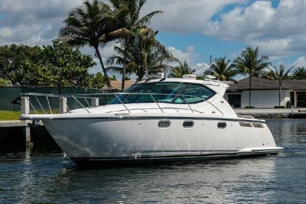 Slide: The Image of Tiara 3500 Sovran LE 2009 - 0