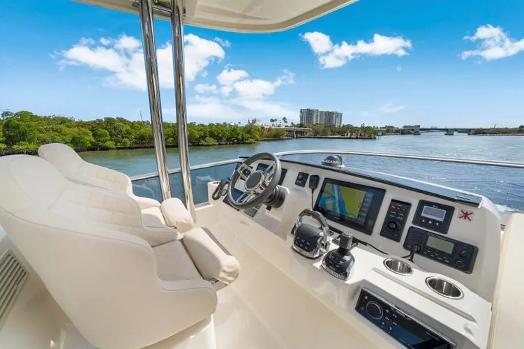 Slide: The Image of 2018 Absolute 60 Fly - Image 25 - 25