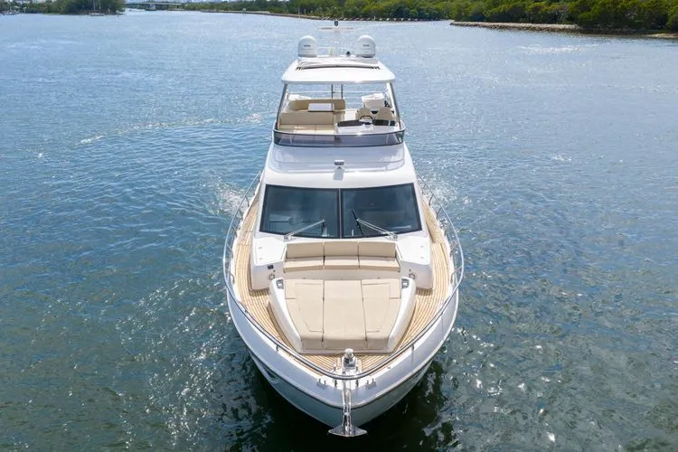 Slide: The Image of 2018 Absolute 60 Fly - Image 31 - 31