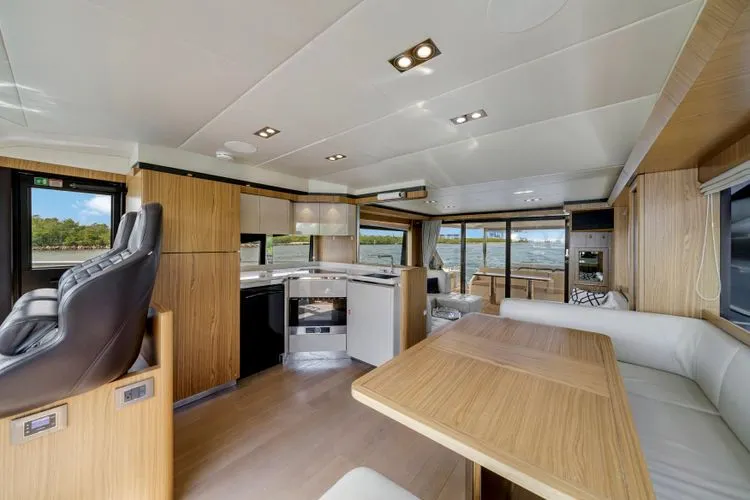 Slide: The Image of 2018 Absolute 60 Fly - Image 41 - 41