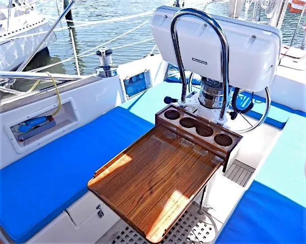 Slide: The Image of Hallberg-Rassy 36 MKII 1996 - 8