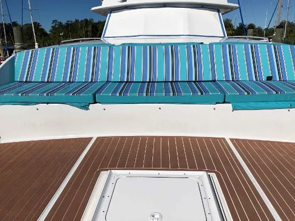 Slide: The Image of Pacemaker 46 Motor Yacht 1978 - 6