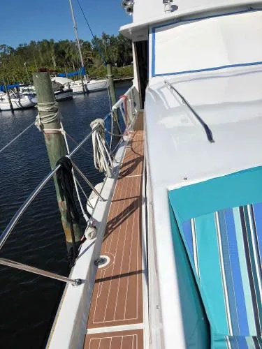 Slide: The Image of Pacemaker 46 Motor Yacht 1978 - 9